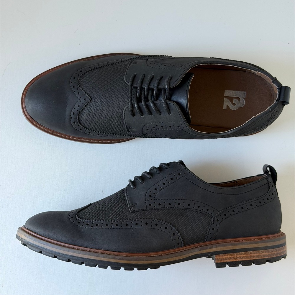 R2 Stanley Wingtip Oxford Mens 9.5 Black Dress Casual Brogue Shoes Vegan Leather